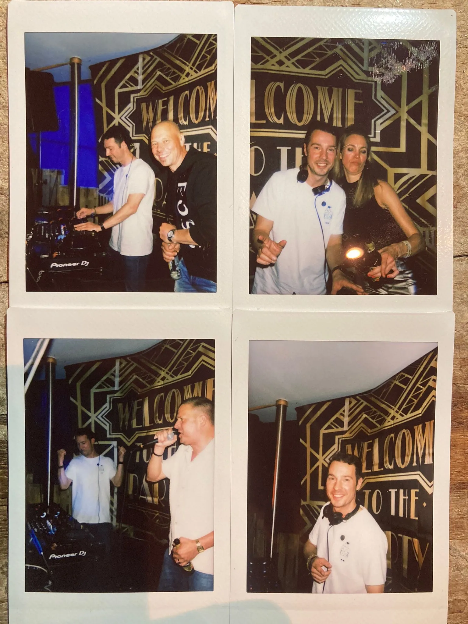 Vier instantfoto's van een feest met een DJ